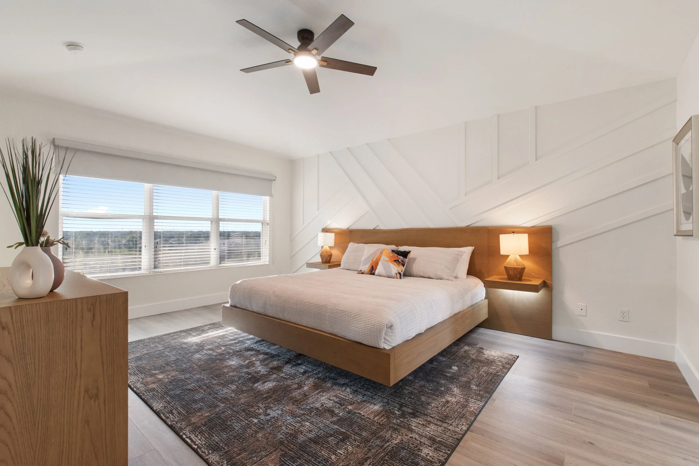 Master king bedroom with blackout shades