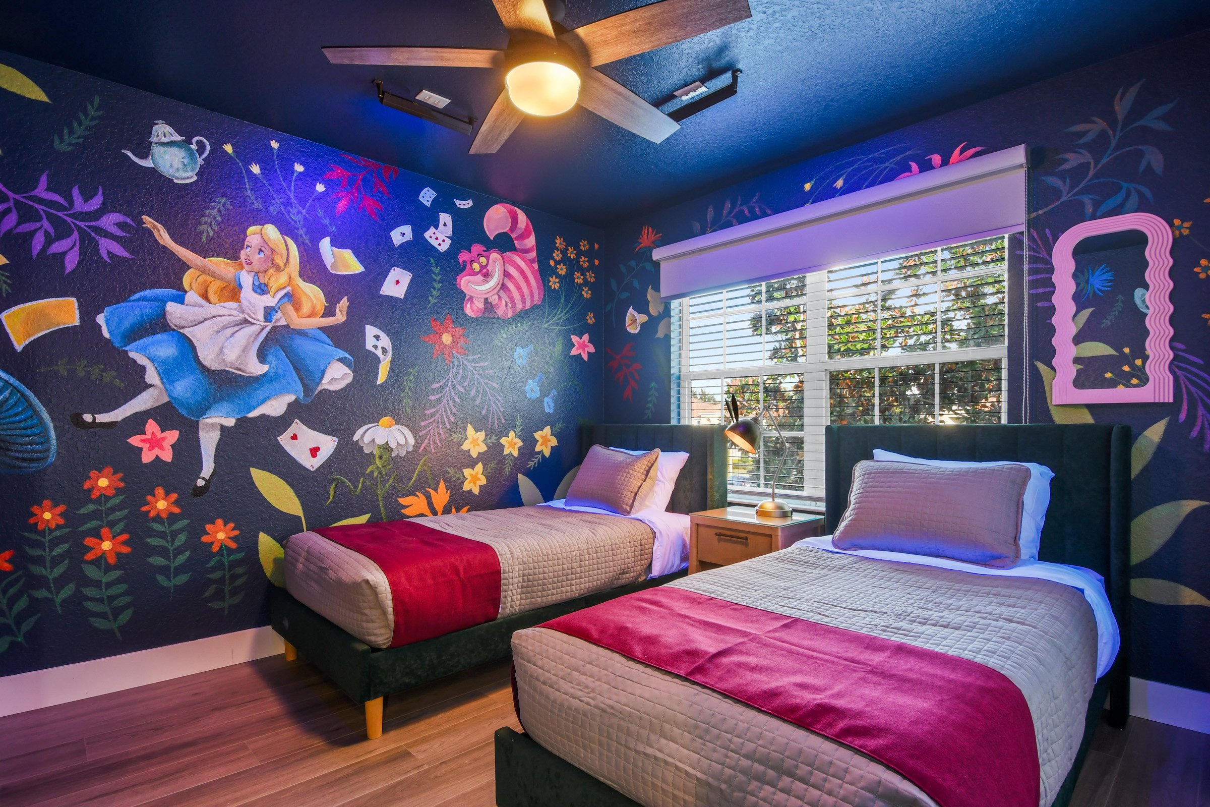Alice in Wonderland themed twin bedroom