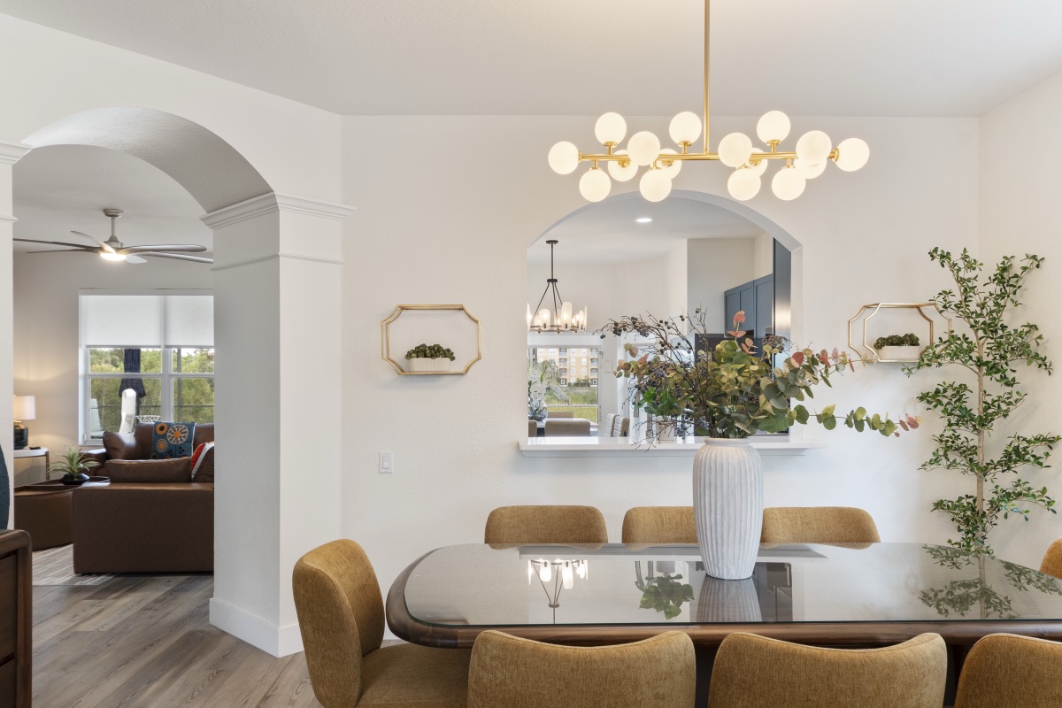 Dining table with pendant chandelier at Time-Out Corner, Lakeside